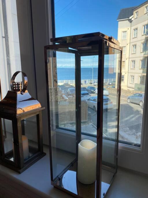 Luxury Modern 1Bed Sea View Apartment Rhôs-on-Sea Exterior foto