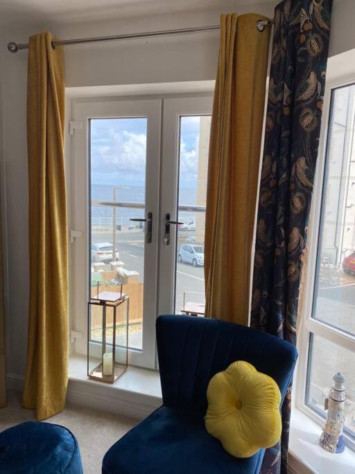 Luxury Modern 1Bed Sea View Apartment Rhôs-on-Sea Exterior foto